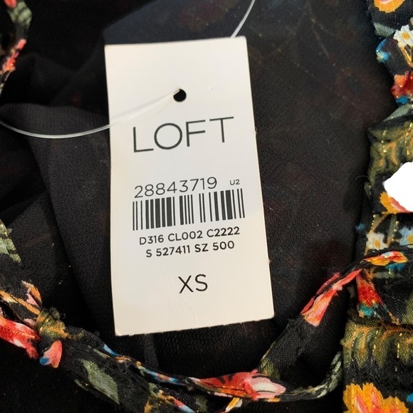 LOFT nwt, women's size xs, dress with gold metallic, with ruffle - Picture 6 of 8